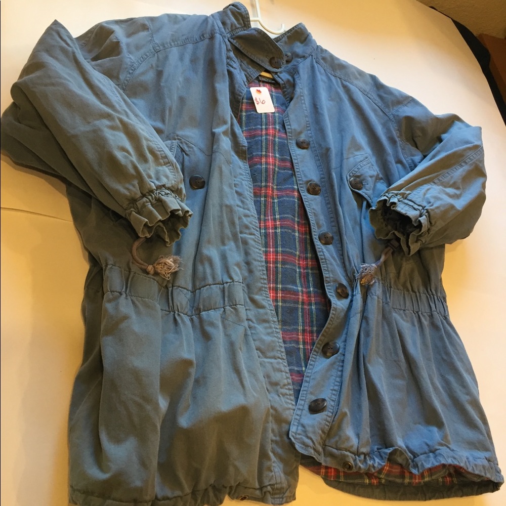 Rubbish coat